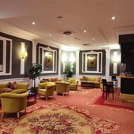 Radisson Blu Ghr 4*