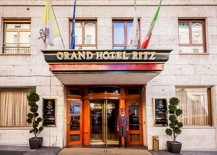 Hotel Radisson Blu Ghr 4*