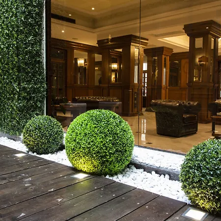 Radisson Blu Ghr Отель