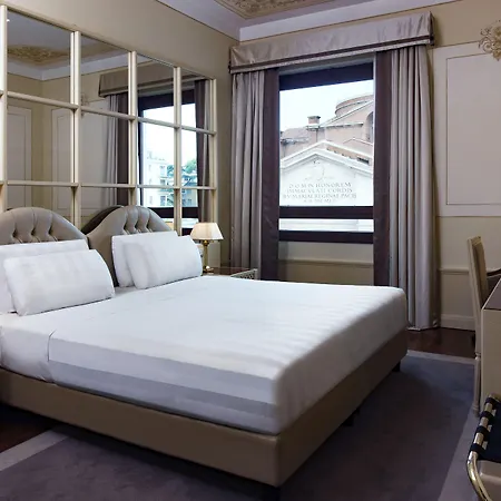 Radisson Blu Ghr Отель